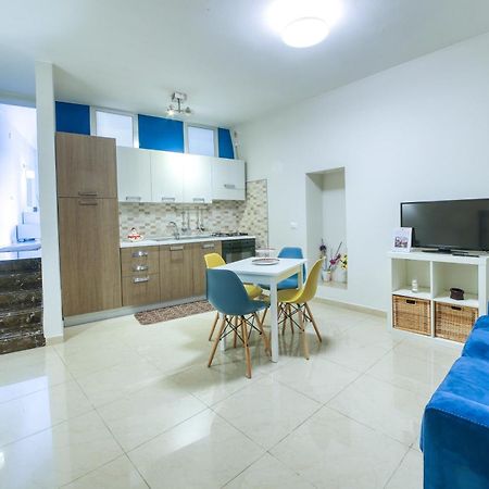 La Cattedrale Apartments&Suite - Affitti Brevi Italia グラヴィーナ・イン・プーリア エクステリア 写真